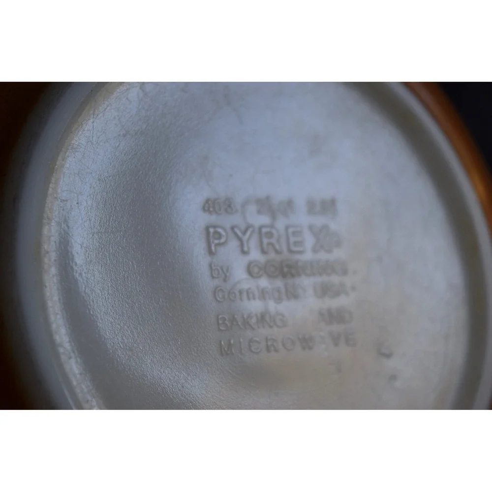 Pyrex Autumn Harvest Mixing Bowl 403 2.5 Qt Orange Brown Wheat Fruit Vintage